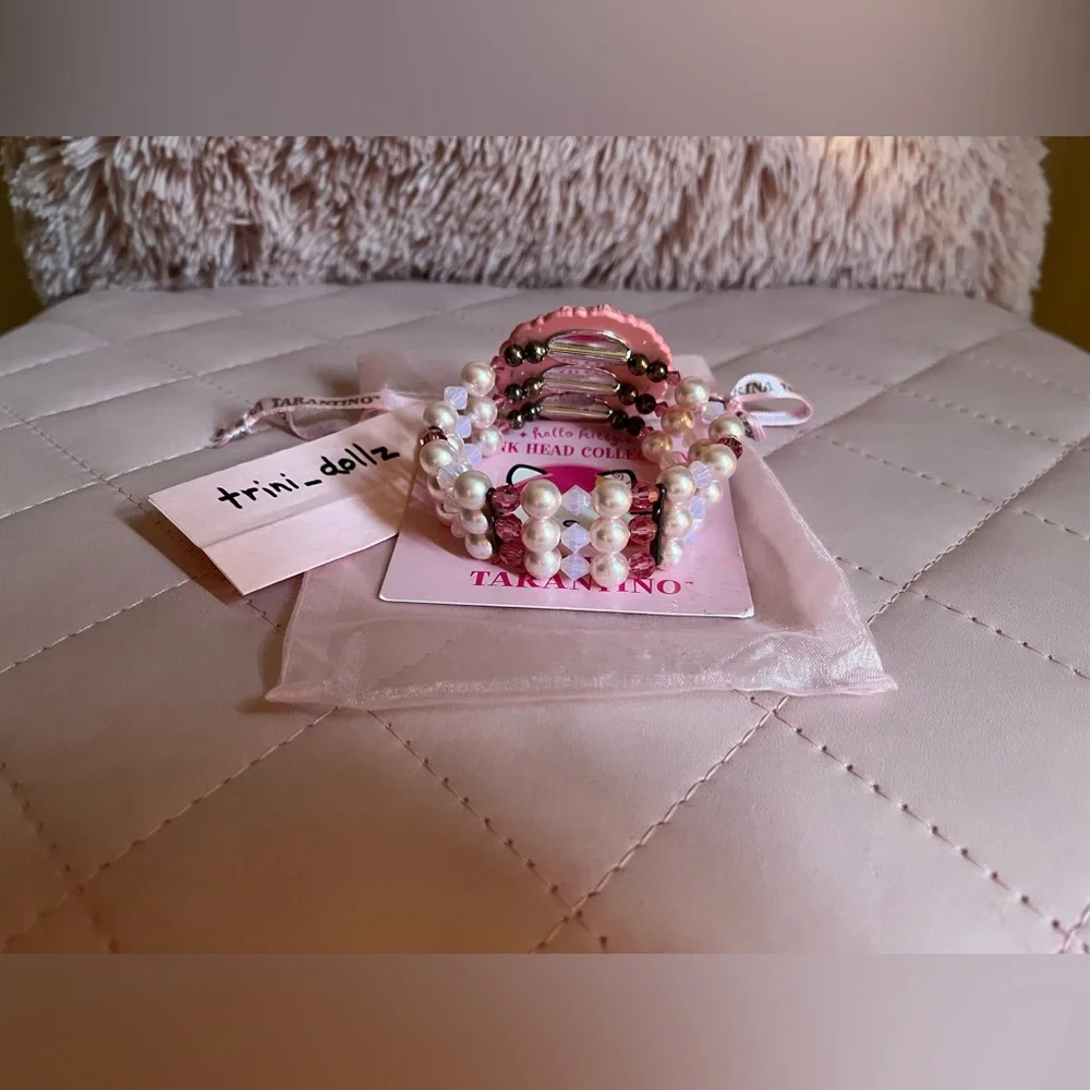 TARINA TARANTINO for HELLO KITTY LOLITA CAMEO BRACELET 🍓NWT💕 VERY RARE - Picture 5 of 9